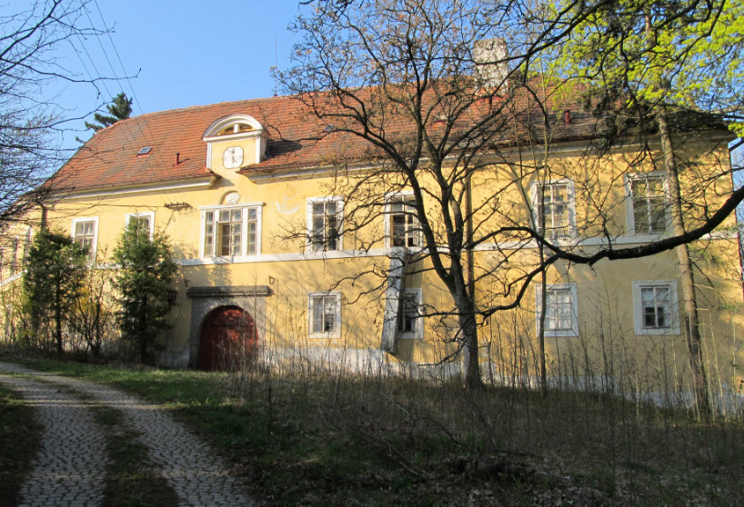 Zámek Defurovy Lažany, Czech Republic (Czechia)